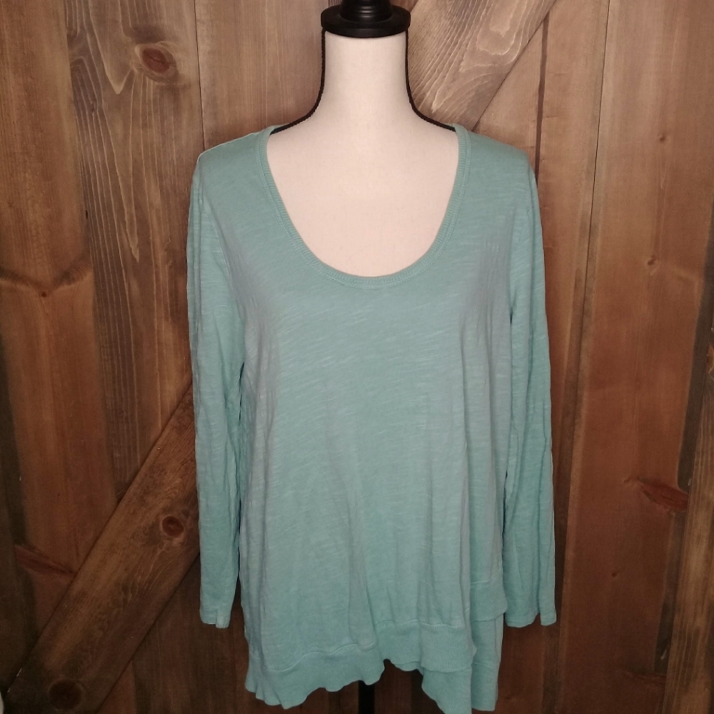 Soft Surroundings Waldport Mint Green Long Sleeve Scoop Neck Hi Low Tee Sz Large